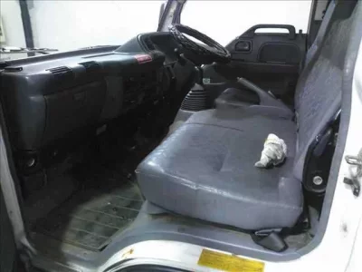 Isuzu ELF  с аукциона в Японии