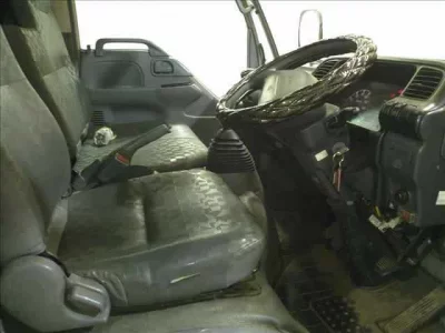 Isuzu ELF  с аукциона в Японии