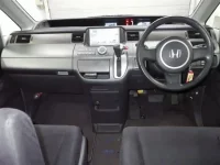 Honda STEP WAGON лот № 280 оценка 3.5  с аукциона в Японии 2