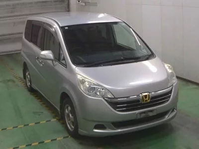 Honda STEP WAGON  с аукциона в Японии