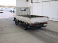 Isuzu ELF лот № 5589 оценка 3.5  с аукциона в Японии 1