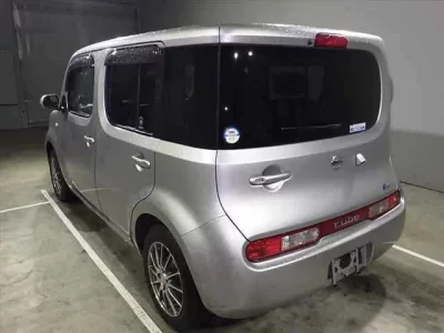 Nissan CUBE  с аукциона в Японии
