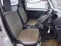 Suzuki CARRY TRUCK лот № 3023 оценка 3.5  с аукциона в Японии 6