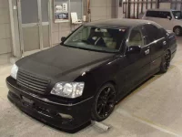 Toyota CROWN лот № 9015 оценка 3  с аукциона в Японии 3