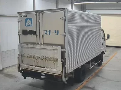 Isuzu ELF  с аукциона в Японии