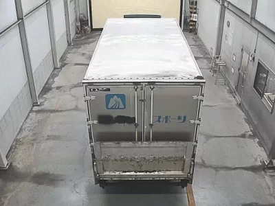 Isuzu ELF  с аукциона в Японии