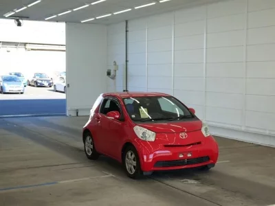 Toyota IQ