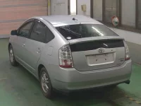 Toyota PRIUS лот № 294 оценка 3.5  с аукциона в Японии 1