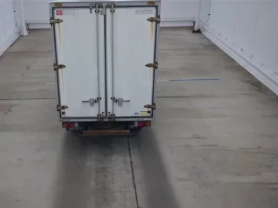 Toyota DYNA  с аукциона в Японии