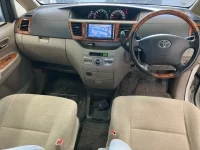 Toyota NOAH лот № 2641 оценка 3  с аукциона в Японии 4