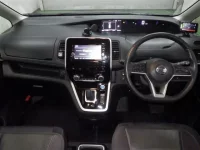 Nissan SERENA лот № 302 оценка 3.5  с аукциона в Японии 2