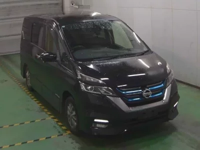 Nissan SERENA  с аукциона в Японии