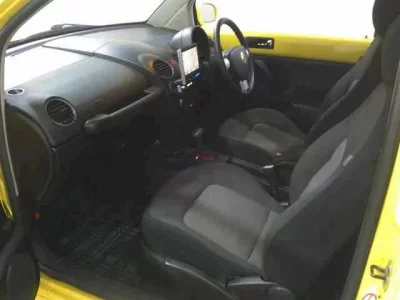 Volkswagen NEW BEETLE