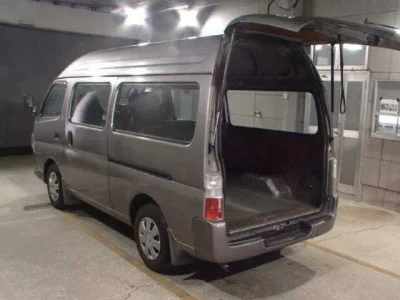 Nissan CARAVAN VAN  с аукциона в Японии
