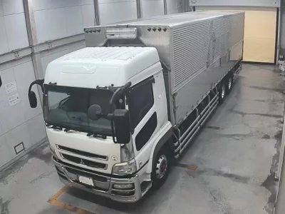 Mitsubishi FUSO TRUCK  с аукциона в Японии