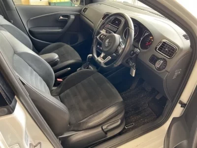 Volkswagen POLO  с аукциона в Японии