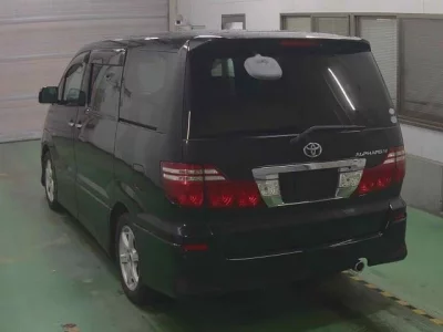 Toyota ALPHARD  с аукциона в Японии