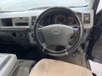 Toyota HIACE VAN лот № 5615 оценка 3.5  с аукциона в Японии 4