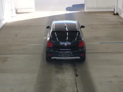 Volkswagen CROSS POLO