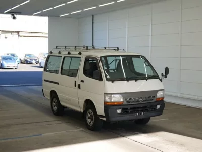 Toyota HIACE VAN  с аукциона в Японии