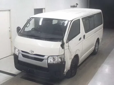 Toyota HIACE VAN