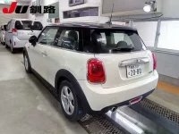 BMW MINI лот № 8018 оценка 4.5  с аукциона в Японии 1