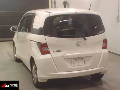Honda FREED  с аукциона в Японии