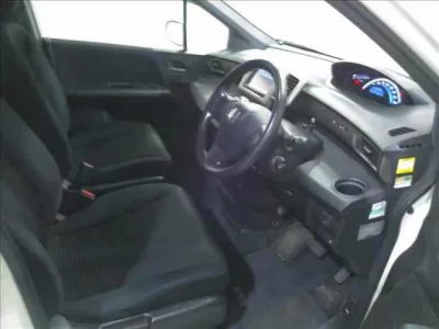 Honda FREED  с аукциона в Японии