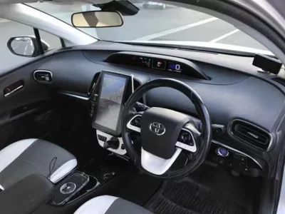 Toyota PRIUS PHV