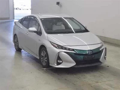 Toyota PRIUS PHV