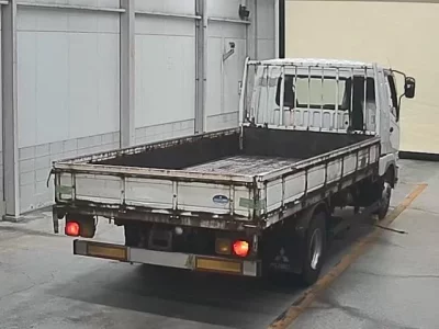 Mitsubishi FUSO FIGHTER