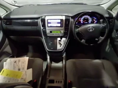 Toyota ALPHARD  с аукциона в Японии