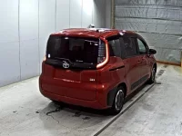 Toyota SIENTA лот № 1236 оценка 4  с аукциона в Японии 4