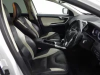 Volvo XC60 лот № 229 оценка 4  с аукциона в Японии 2