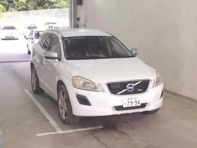 Volvo XC60  с аукциона в Японии