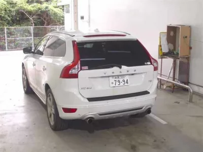 Volvo XC60  с аукциона в Японии