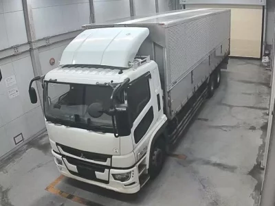 Mitsubishi FUSO TRUCK  с аукциона в Японии
