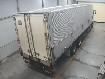 Mitsubishi FUSO TRUCK  с аукциона в Японии