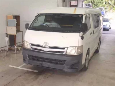 Toyota HIACE  с аукциона в Японии