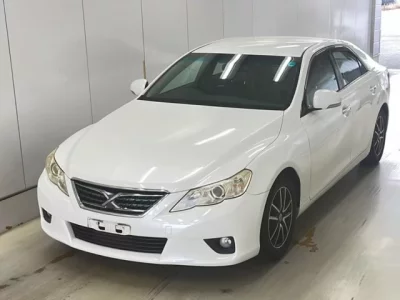 Toyota MARK X  с аукциона в Японии