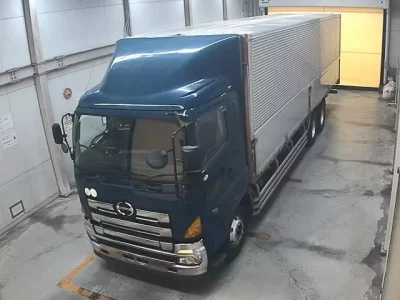 Hino TRUCK