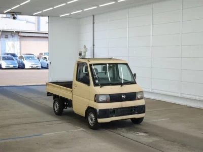 Nissan CLIPPER TRUCK