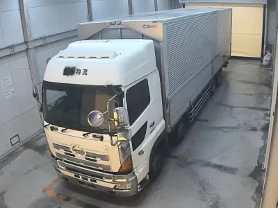 Hino TRUCK