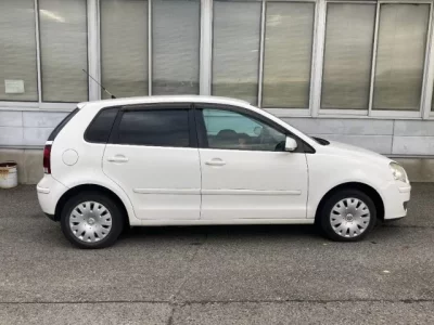 Volkswagen POLO  с аукциона в Японии