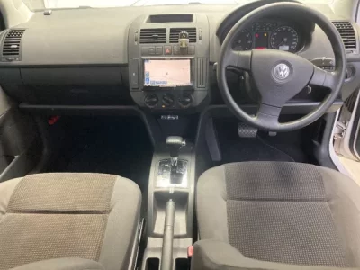 Volkswagen POLO  с аукциона в Японии