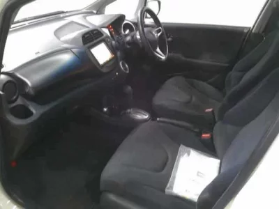 Honda FIT  с аукциона в Японии