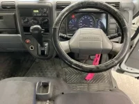 Mitsubishi CANTER лот № 5658 оценка R  с аукциона в Японии 4