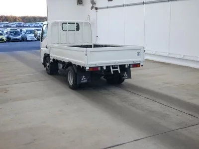 Mitsubishi CANTER  с аукциона в Японии