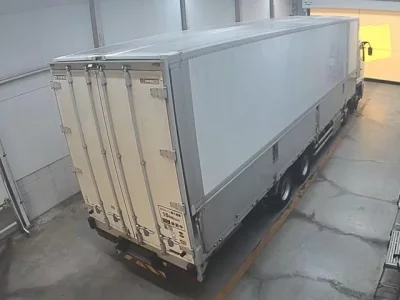 Mitsubishi FUSO TRUCK  с аукциона в Японии