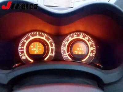 Toyota AURIS  с аукциона в Японии